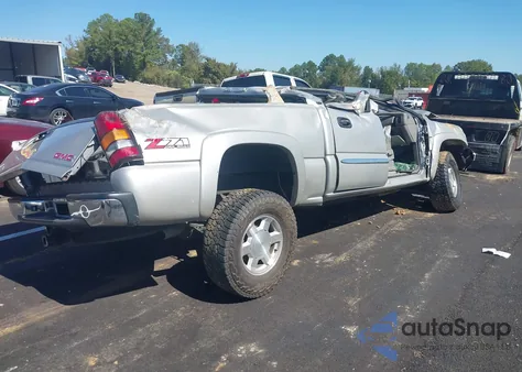 2005 GMC Sierra 1500 Slt z USA, uszkodzony, nr VIN 2GTEK13T051274712